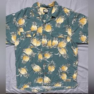 Tommy Bahama Rayon Hawaiian Shirt Pineapple Print Men’s Medium Vintage
